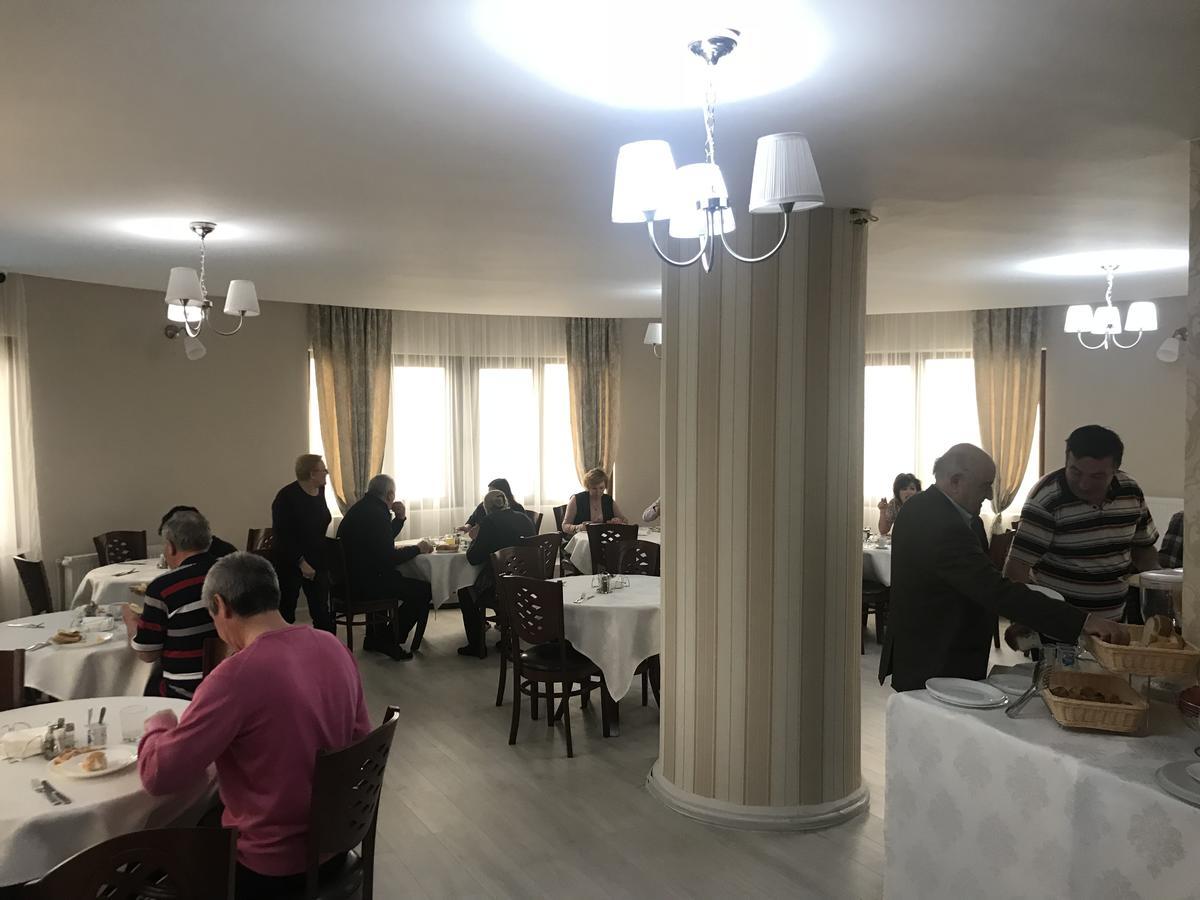 Hotel Promenada Mamaia Kültér fotó