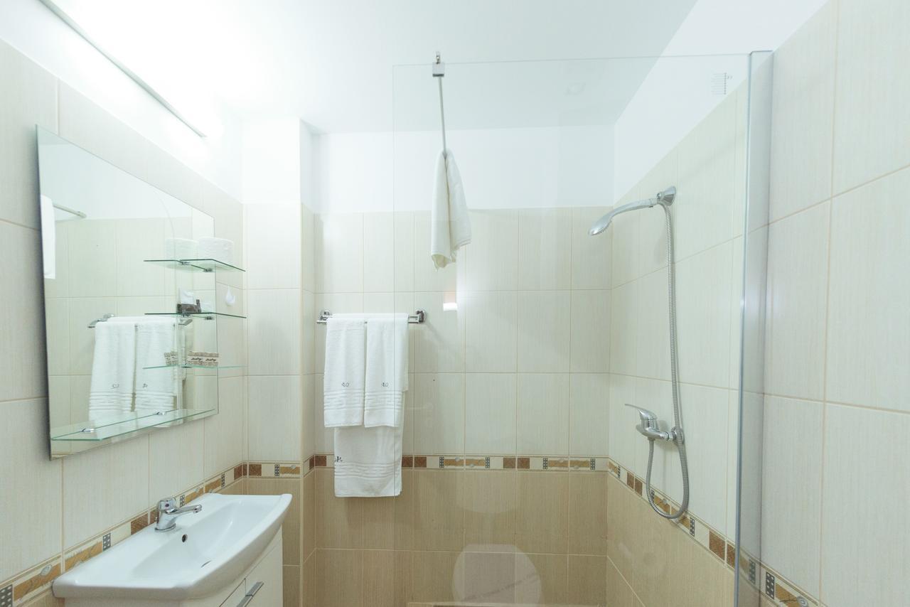 Hotel Promenada Mamaia Kültér fotó